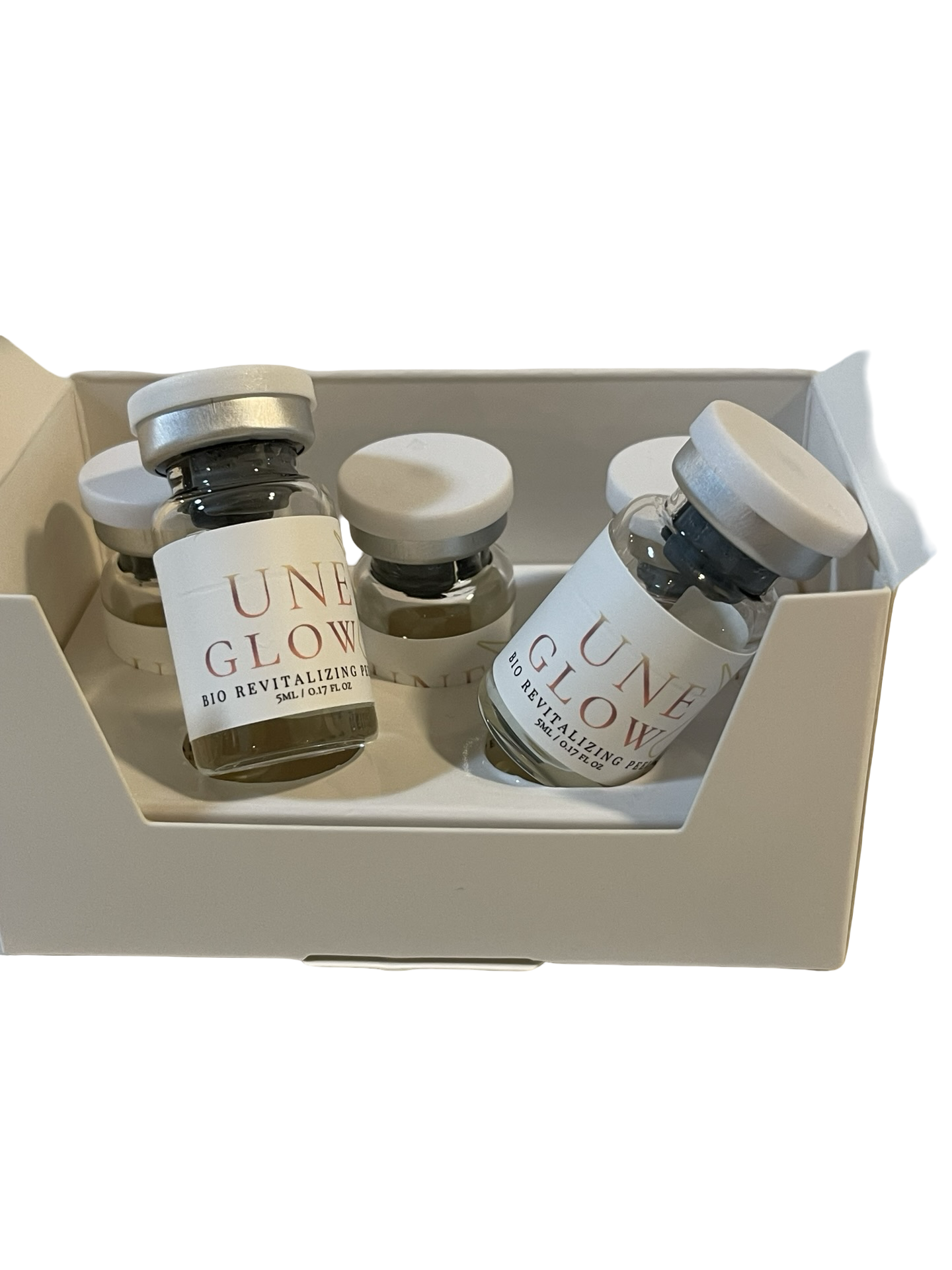 UNE GLOW Bio-Revitalizing Peel
22% Advanced Acid Complex